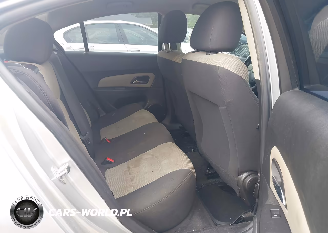 2015 Chevrolet Cruze Ls Auto VIN:1G1PA5SH5F7134314 - 8