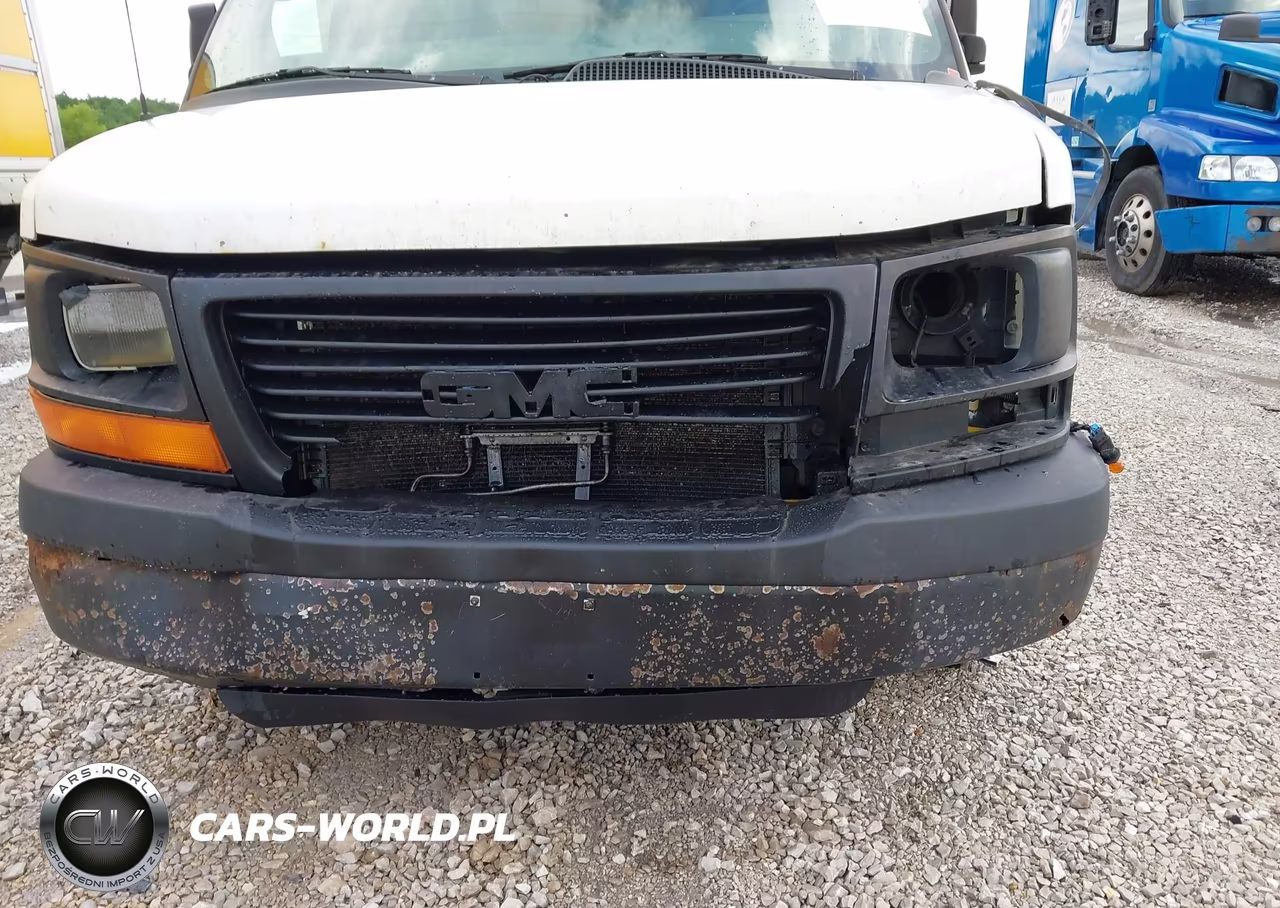 2010 GMC Savana Cutaway Work Van VIN:1GD1G2BA5A1900241 - 10