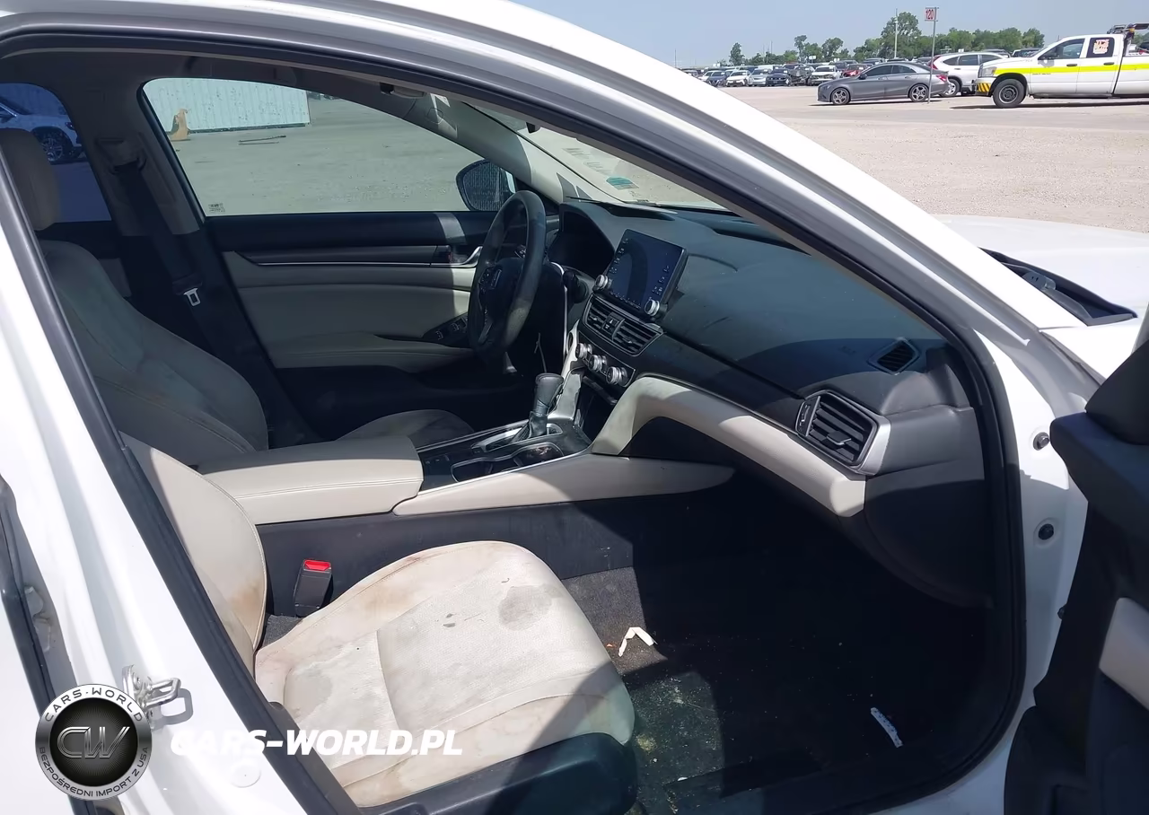 2018 Honda Accord Lx VIN:1HGCV1F17JA117219 - 5