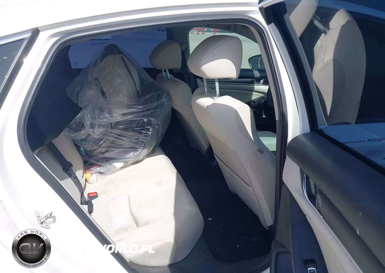 2018 Honda Accord Lx VIN:1HGCV1F17JA117219 - 8