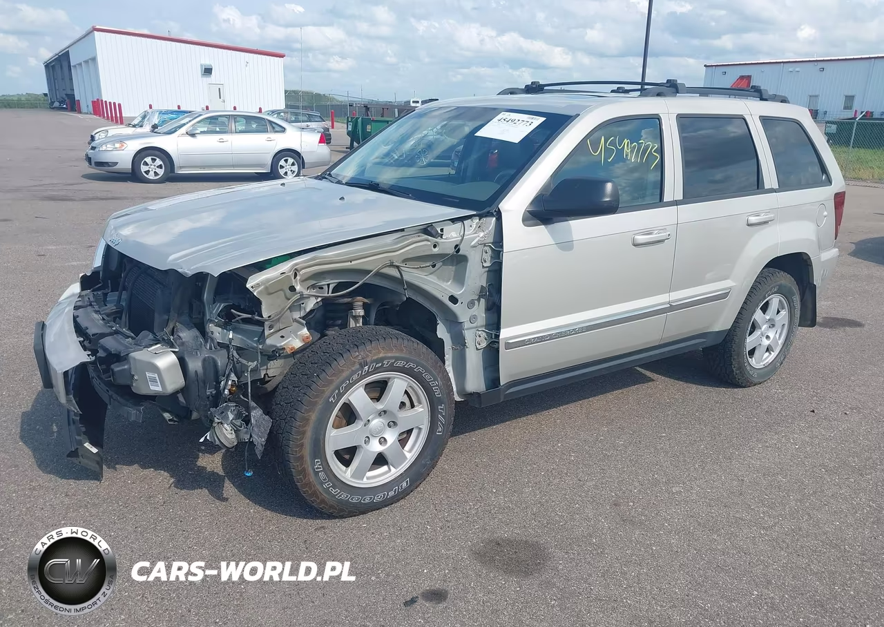 2010 Jeep Grand Cherokee Laredo VIN:1J4RR4GT0AC143951 - 2