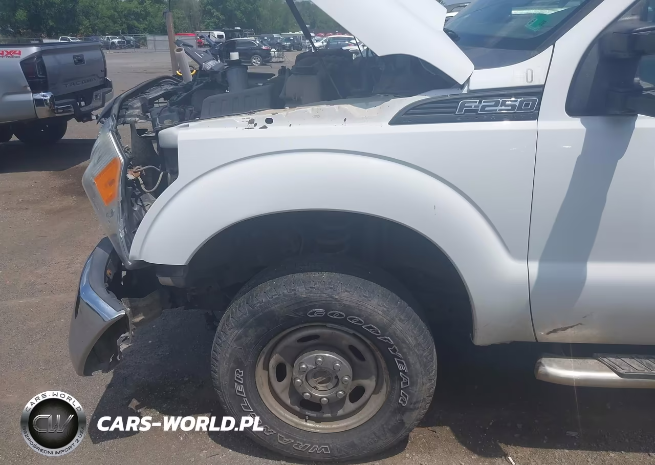 2015 Ford F-250 Xl-Xlt VIN:1FDBF2B68FED73119 - 6