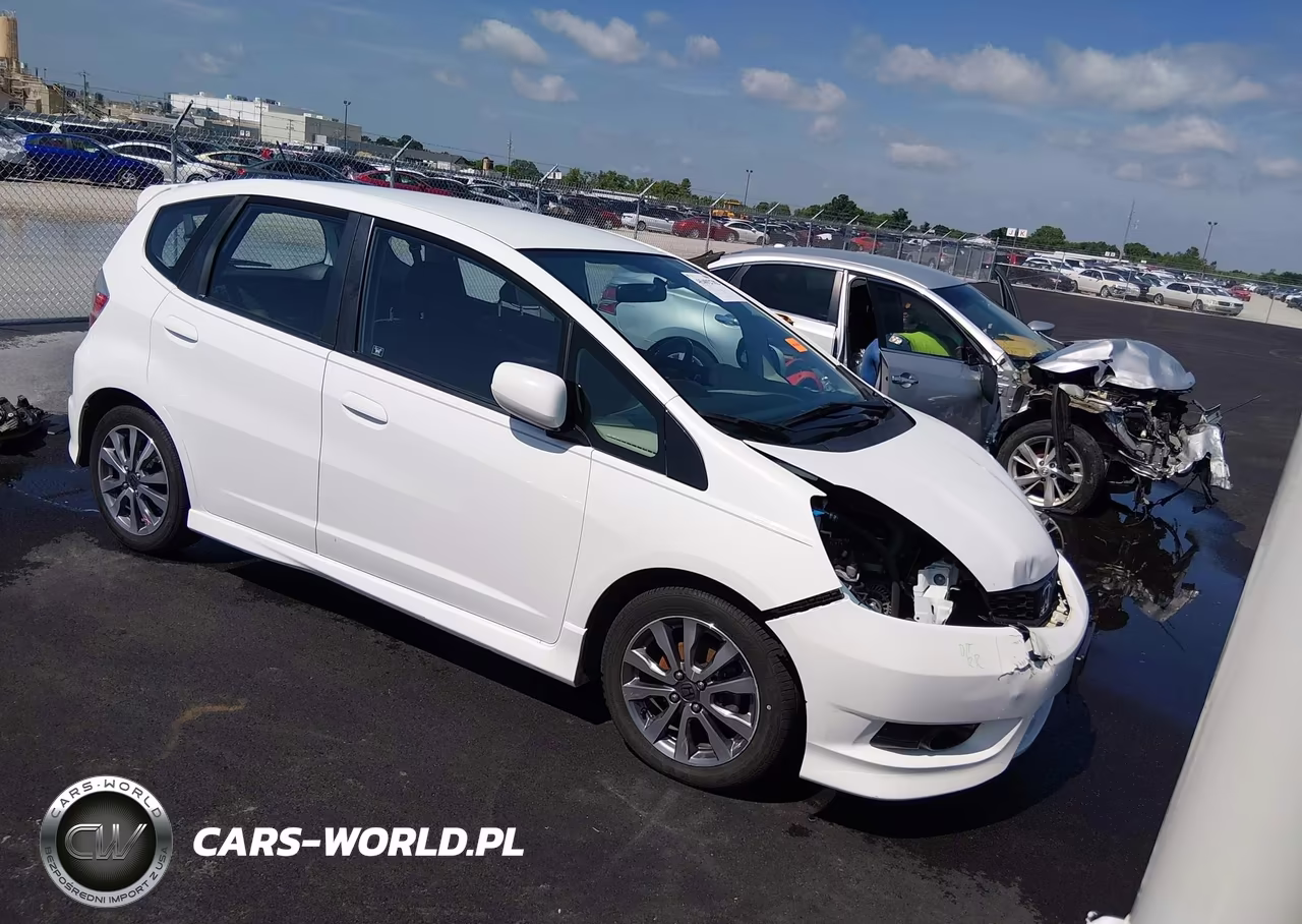 2013 Honda Fit Sport