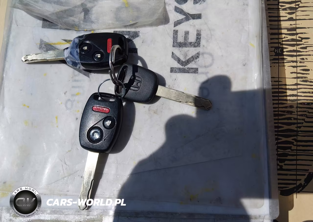 2013 Honda Fit Sport VIN:JHMGE8H5XDC069912 - 11