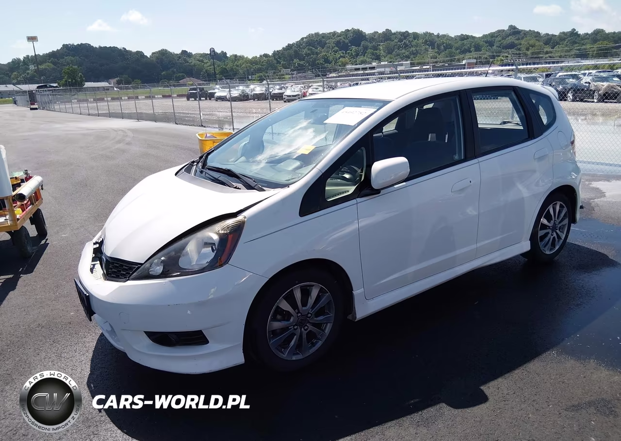 2013 Honda Fit Sport VIN:JHMGE8H5XDC069912 - 2