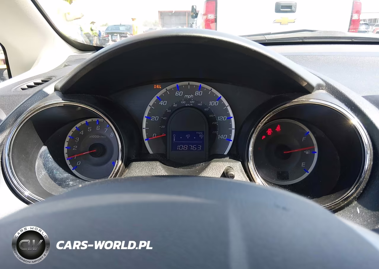 2013 Honda Fit Sport VIN:JHMGE8H5XDC069912 - 7