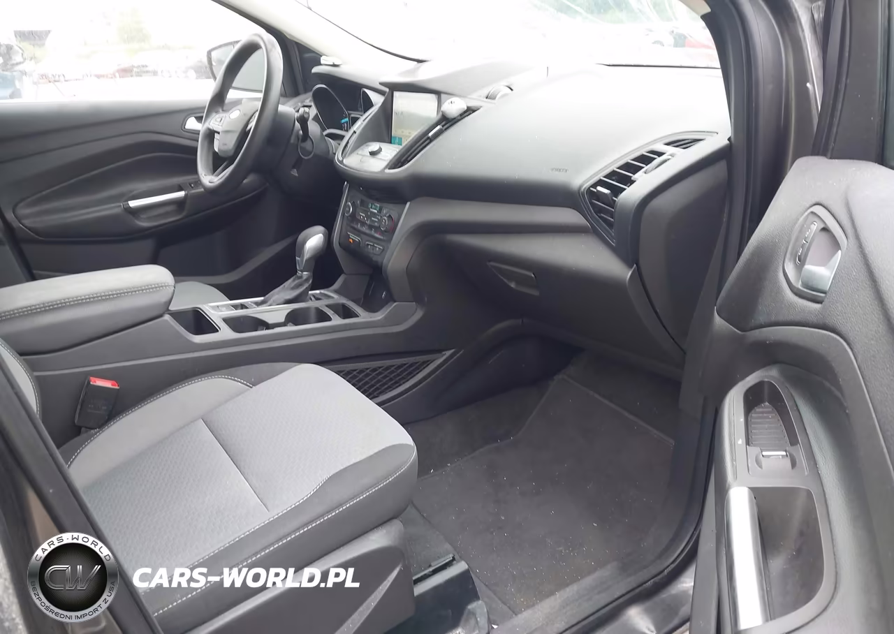 2019 Ford Escape Se VIN:1FMCU9GDXKUA54329 - 5