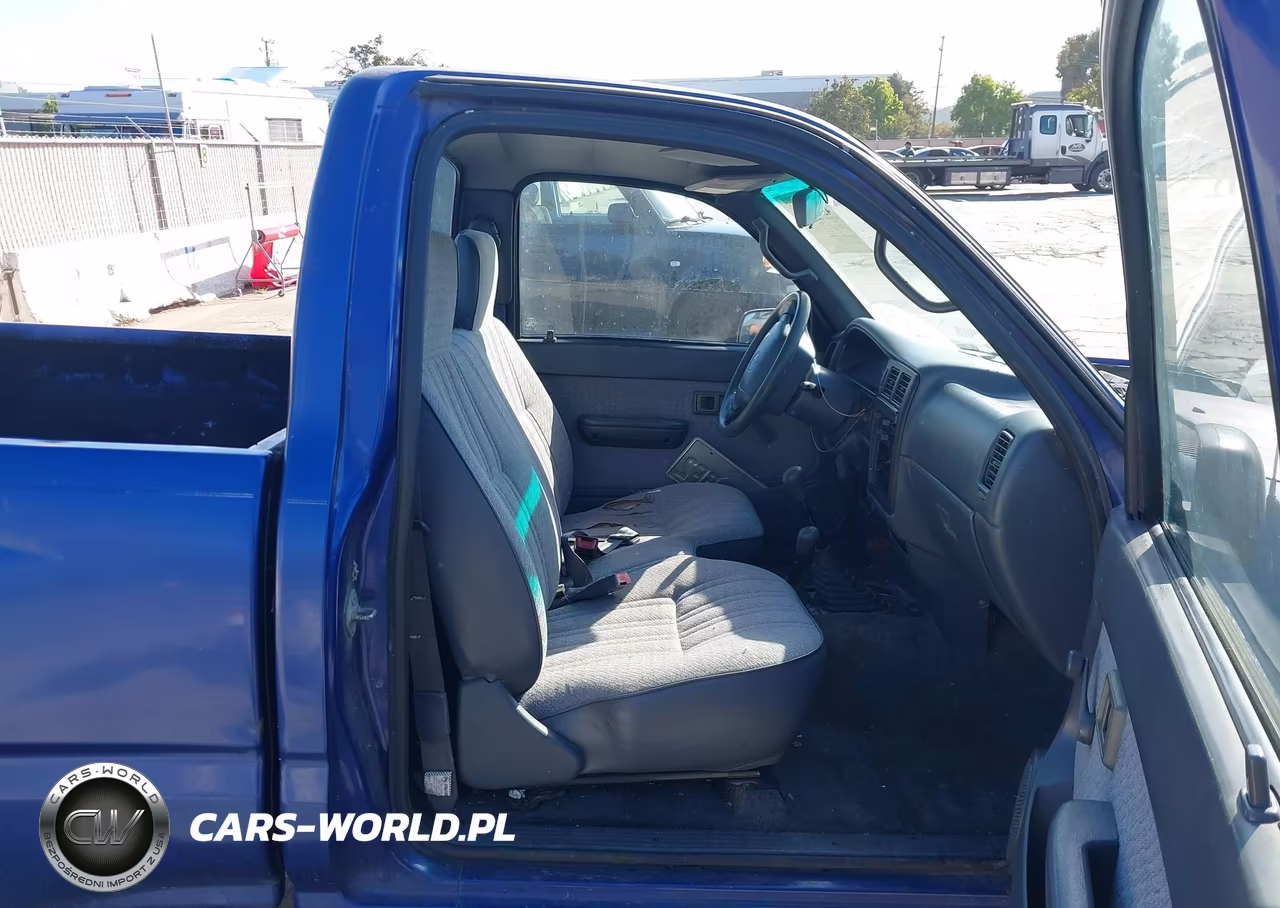 1997 Toyota Tacoma VIN:4TAPM62NXVZ317152 - 5