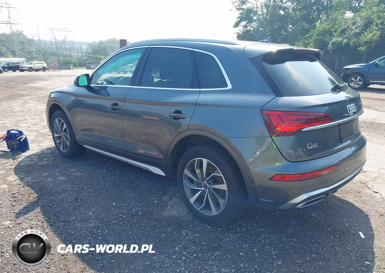 2024 Audi Q5 Premium Plus 45 Tfsi S Line Quattro VIN:WA1EAAFY2R2076319 - 3