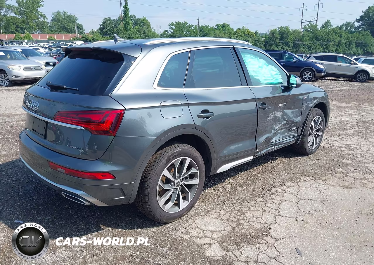 2024 Audi Q5 Premium Plus 45 Tfsi S Line Quattro VIN:WA1EAAFY2R2076319 - 4