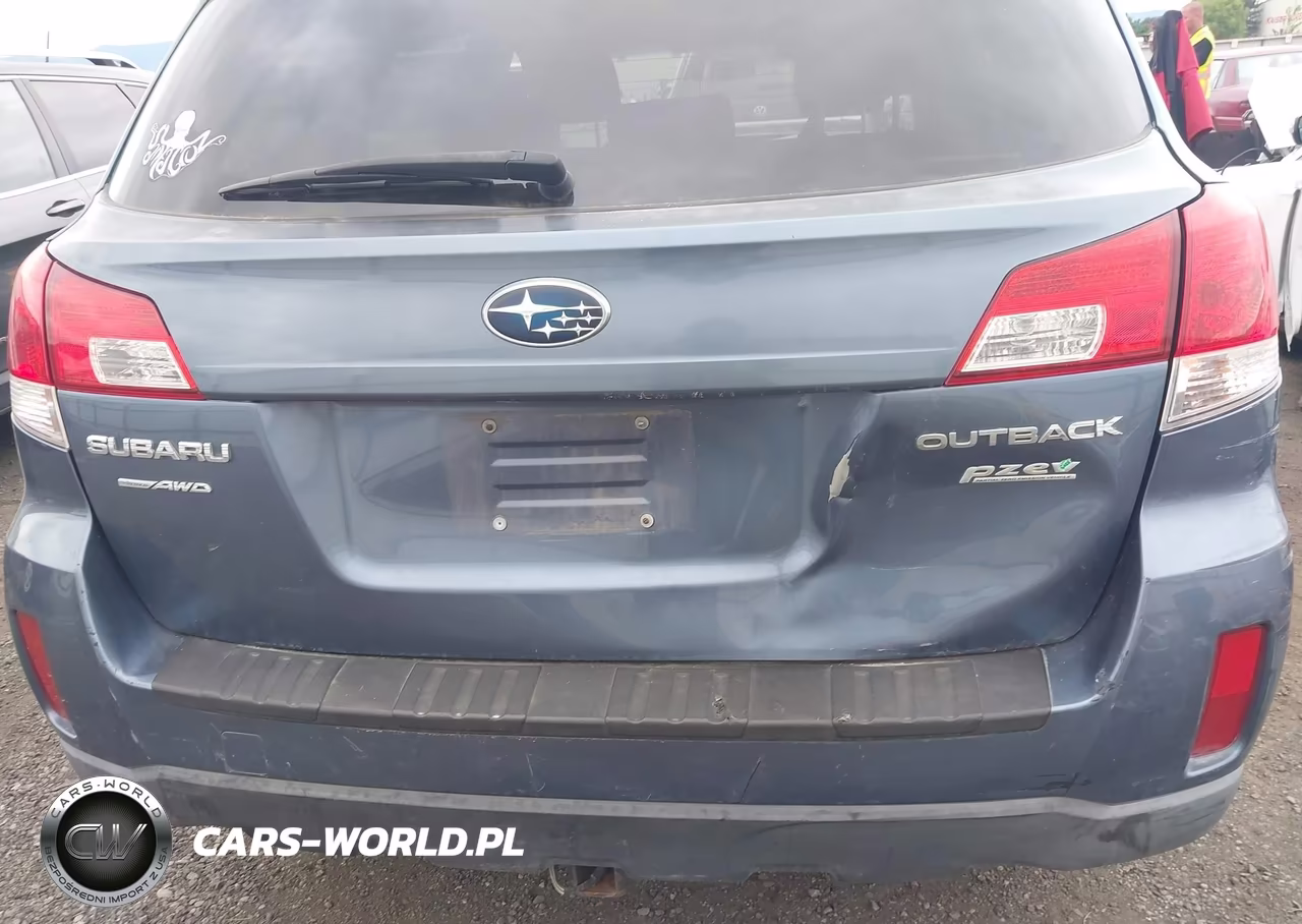 2013 Subaru Outback 2.5I Premium VIN:4S4BRBBC3D3280918 - 6