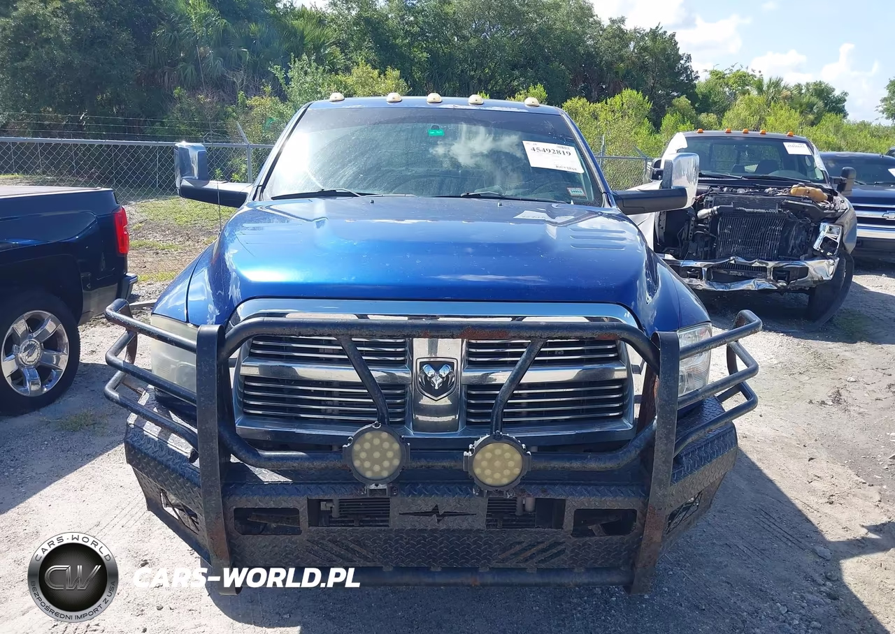 2011 Ram Ram 3500 Laramie VIN:3D73Y4CL2BG635082 - 14
