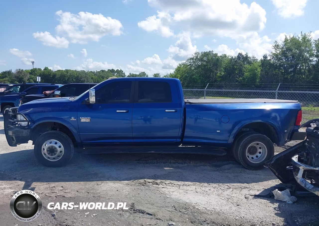 2011 Ram Ram 3500 Laramie VIN:3D73Y4CL2BG635082 - 16