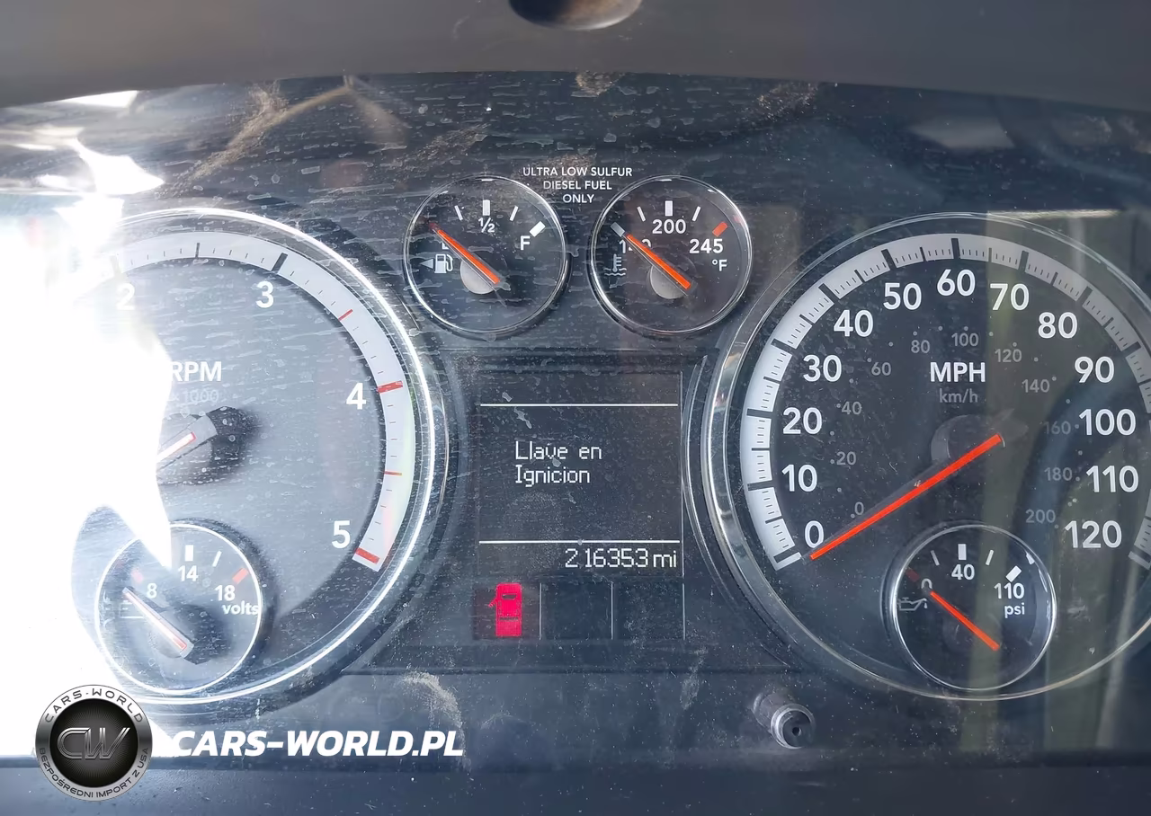 2011 Ram Ram 3500 Laramie VIN:3D73Y4CL2BG635082 - 5