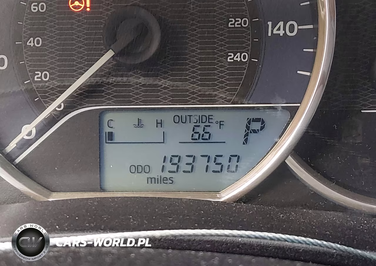 2016 Toyota Corolla Le VIN:2T1BURHE2GC595113 - 15
