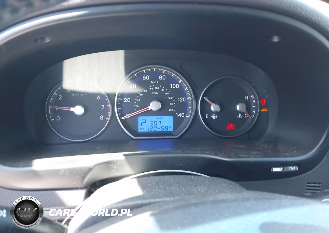 2012 Hyundai Santa Fe Limited V6 VIN:5XYZK4AG8CG159030 - 7