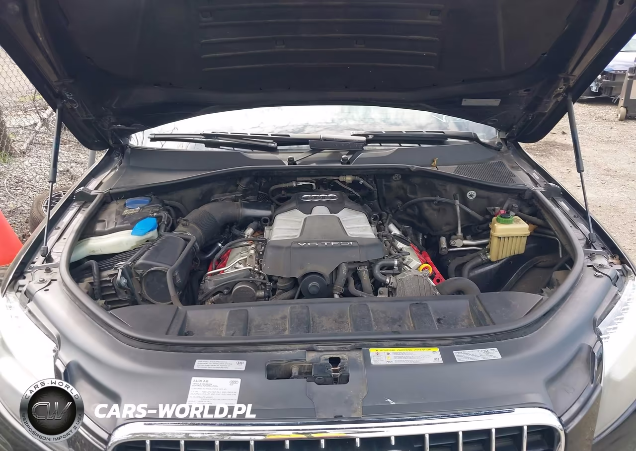 2015 Audi Q7 3.0T Premium VIN:WA1LGAFE1FD010081 - 10