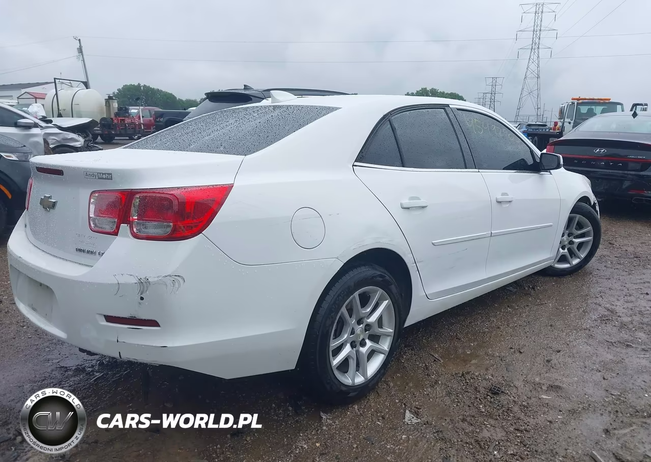 2015 Chevrolet Malibu 1Lt VIN:1G11C5SL8FF266476 - 4