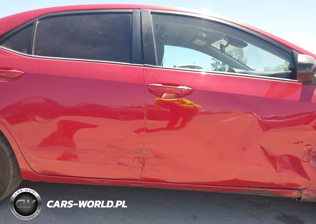 2018 Toyota Corolla Le VIN:5YFBURHE9JP827407 - 20