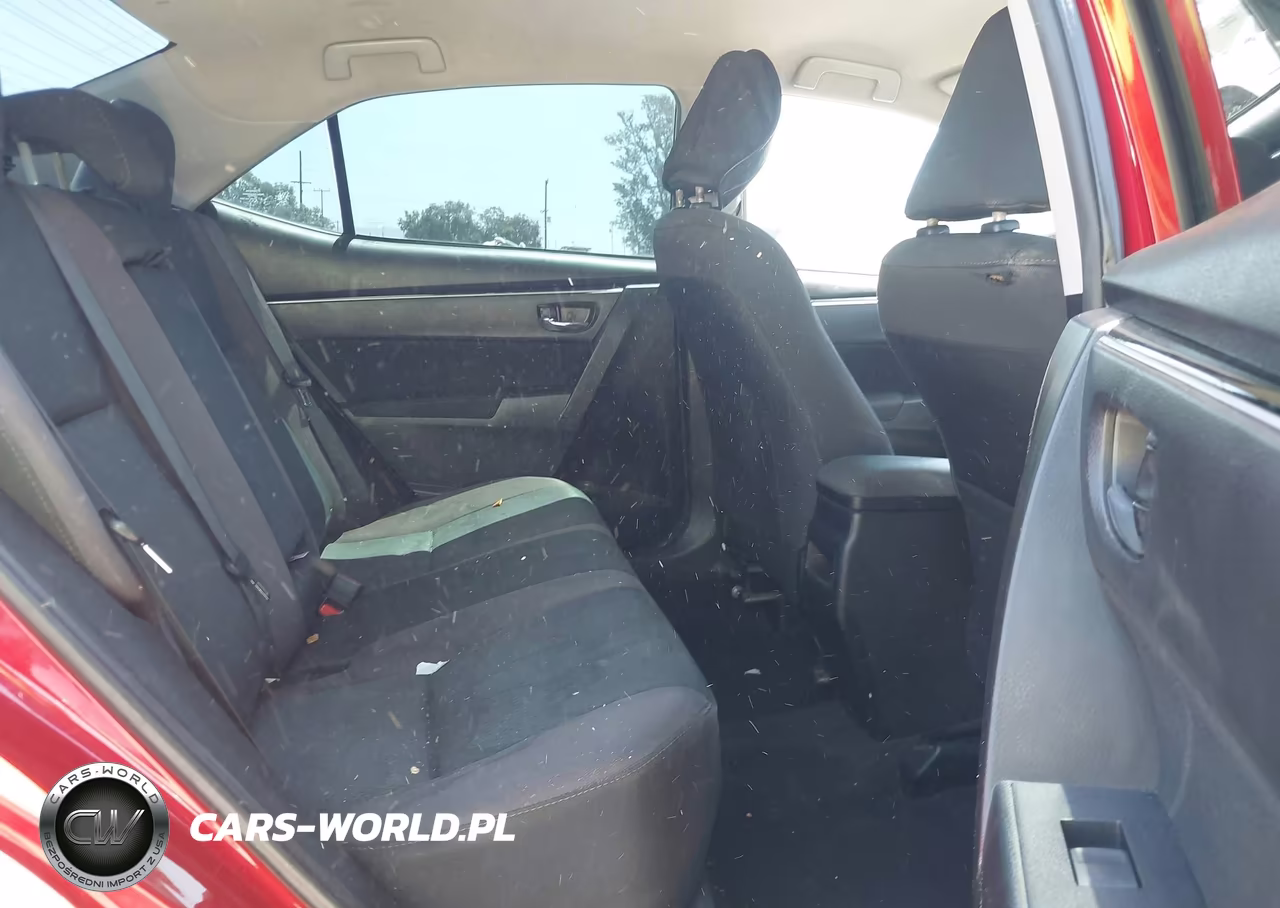 2018 Toyota Corolla Le VIN:5YFBURHE9JP827407 - 8