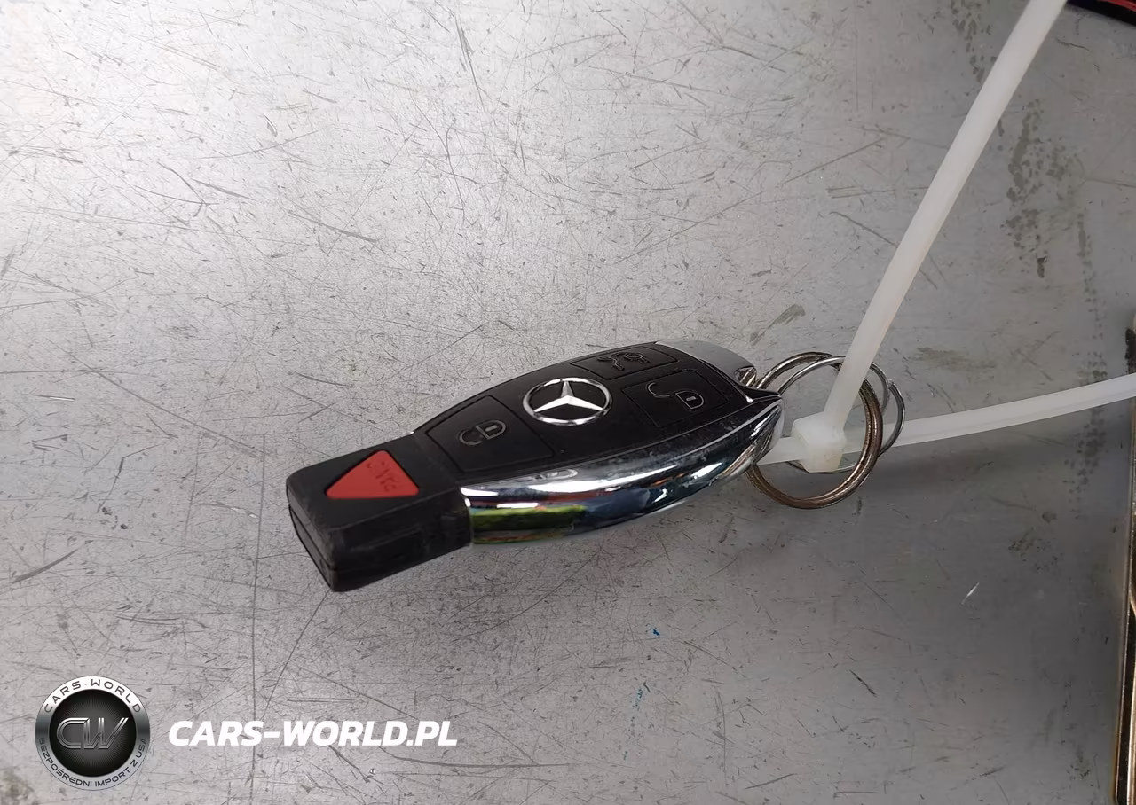 2014 Mercedes-Benz E 550 VIN:WDDKJ7DB4EF225283 - 11