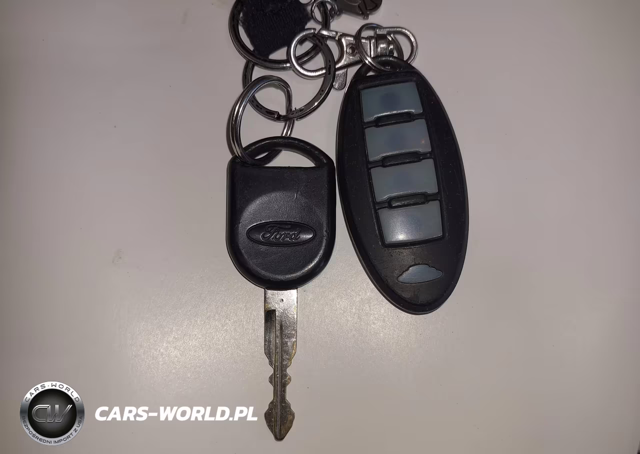 2008 Ford Focus Se-Ses VIN:1FAHP35N58W285572 - 11
