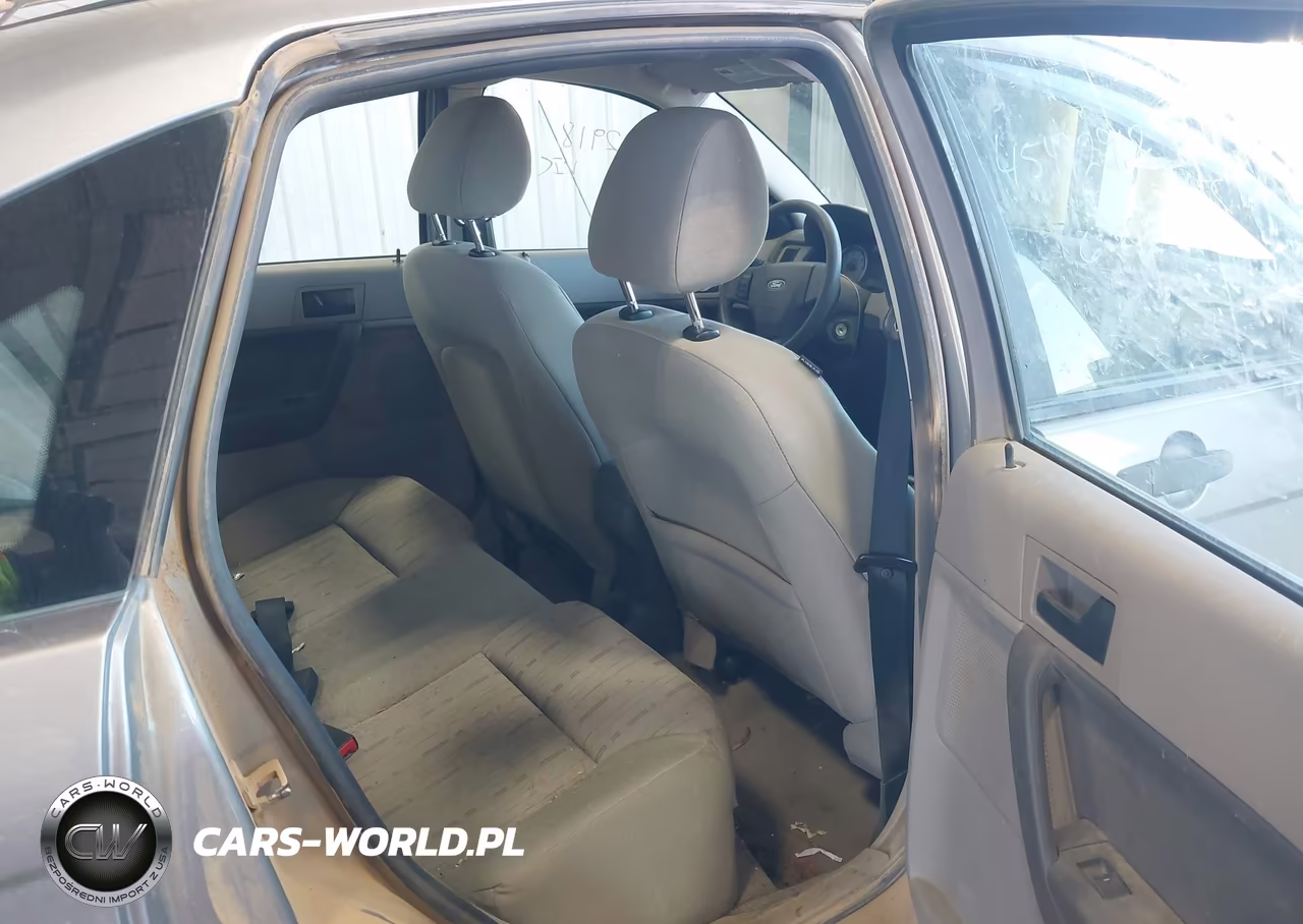 2008 Ford Focus Se-Ses VIN:1FAHP35N58W285572 - 8