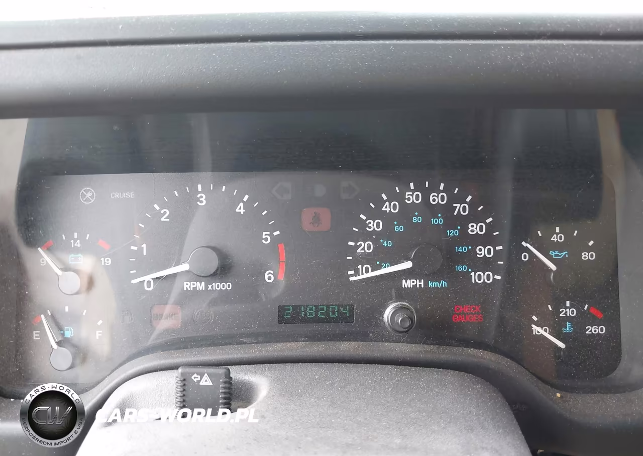 2000 Jeep Wrangler Sahara VIN:1J4FA59S4YP754511 - 7