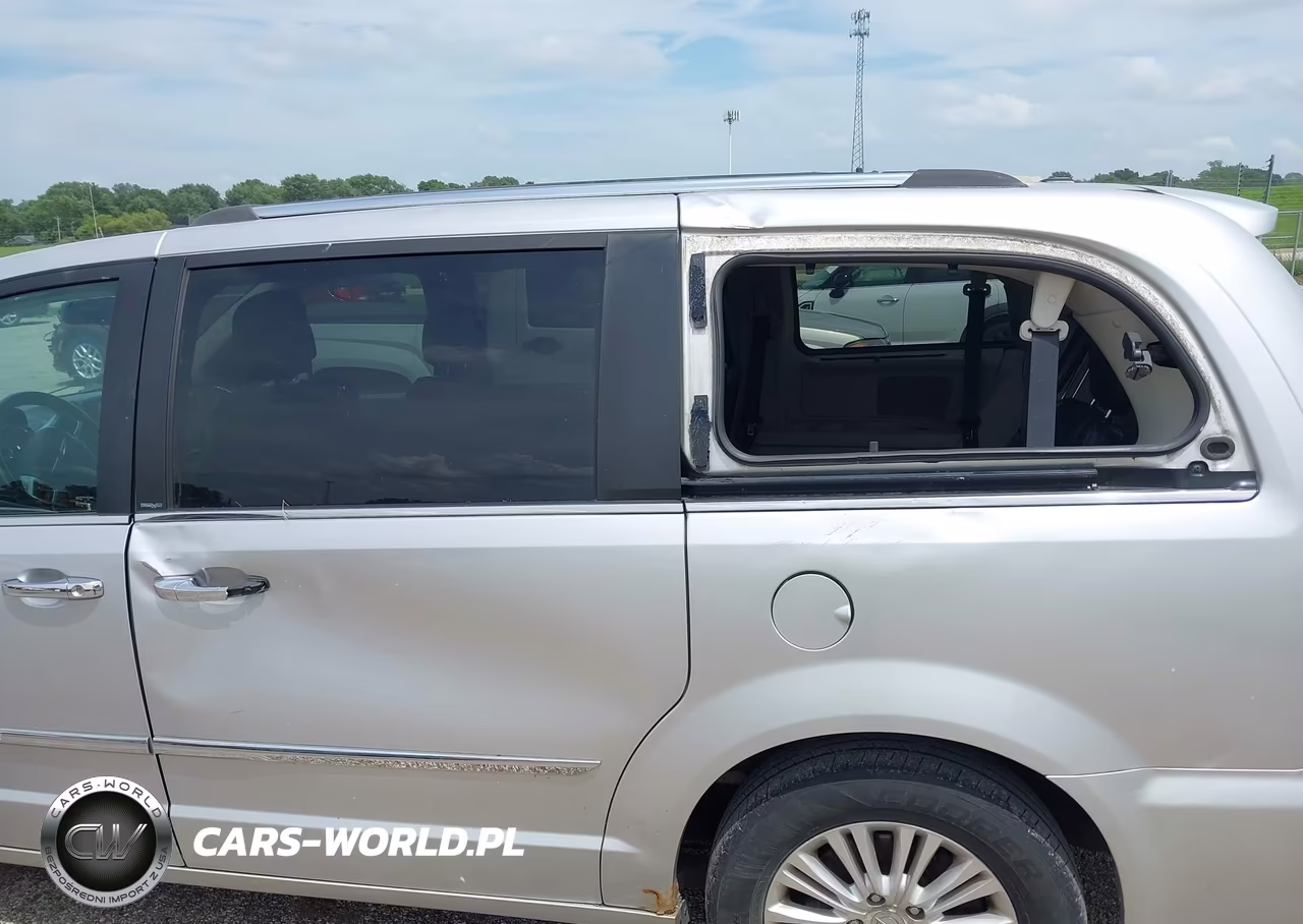 2012 Chrysler Town & Country Limited VIN:2C4RC1GG4CR185252 - 6