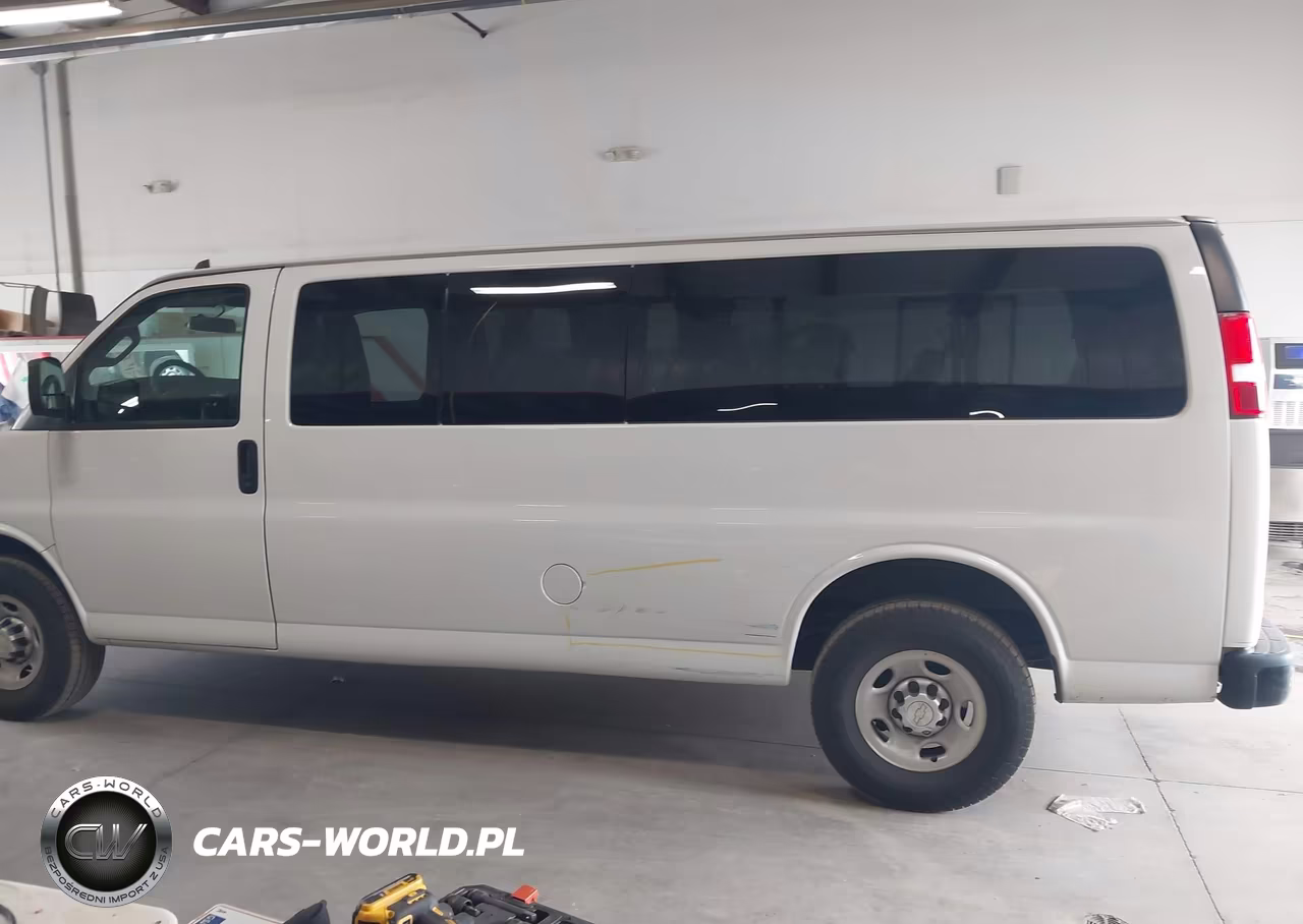 2019 Chevrolet Express 3500 Ls VIN:1GAZGNFG1K1279095 - 14