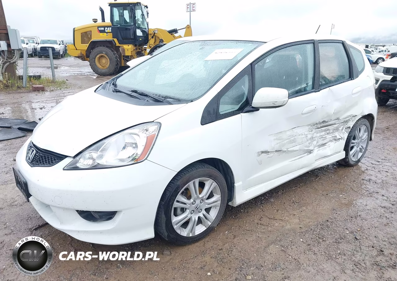 2010 Honda Fit Sport VIN:JHMGE8G40AC017774 - 2