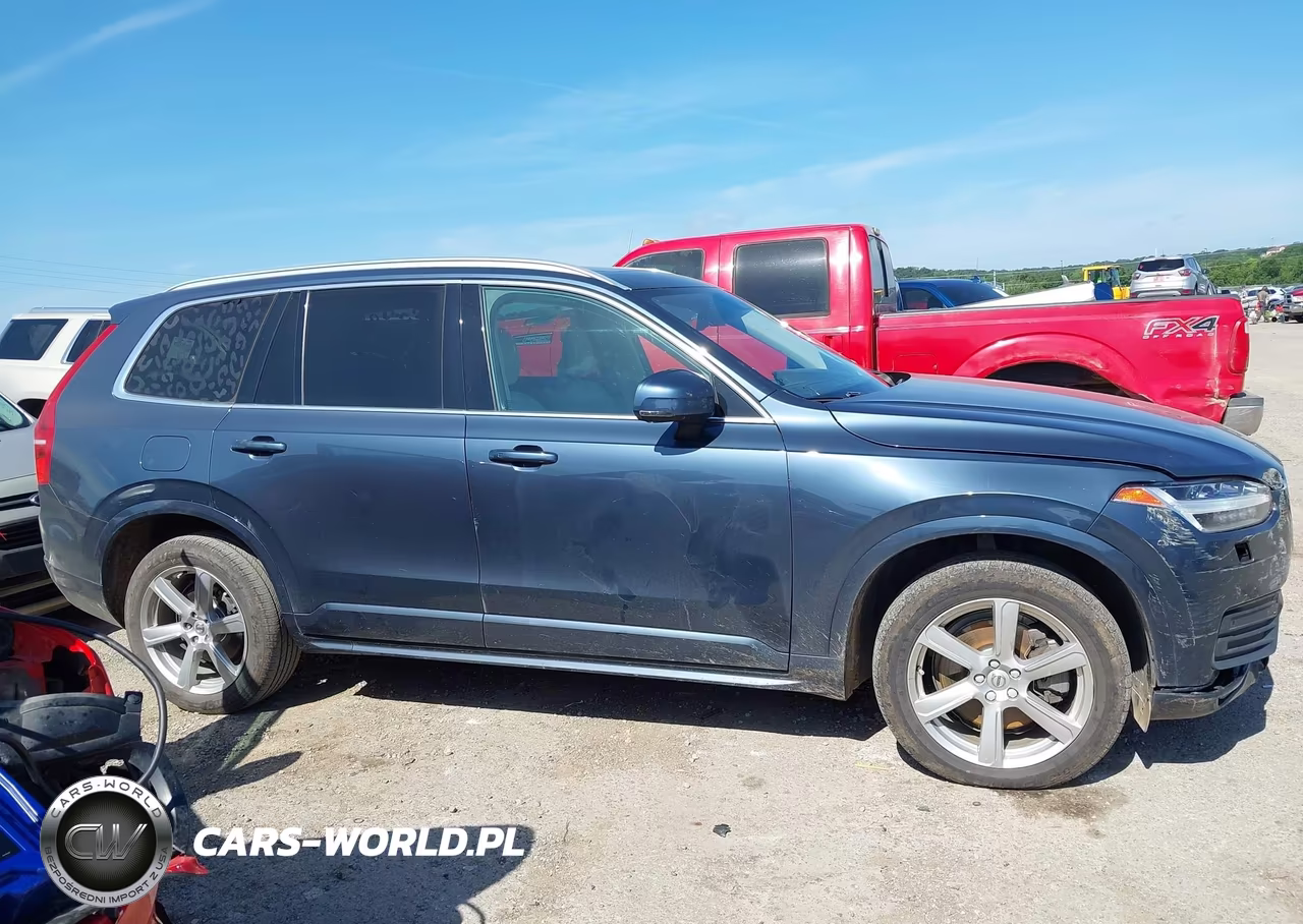2021 Volvo Xc90 T6 Momentum 6 Passenger VIN:YV4A221K6M1713475 - 13