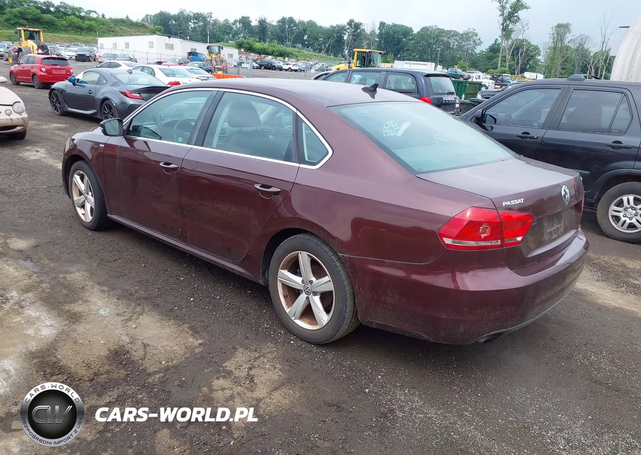 2014 Volkswagen Passat 1.8T Wolfsburg Edition VIN:1VWAT7A34EC058919 - 3