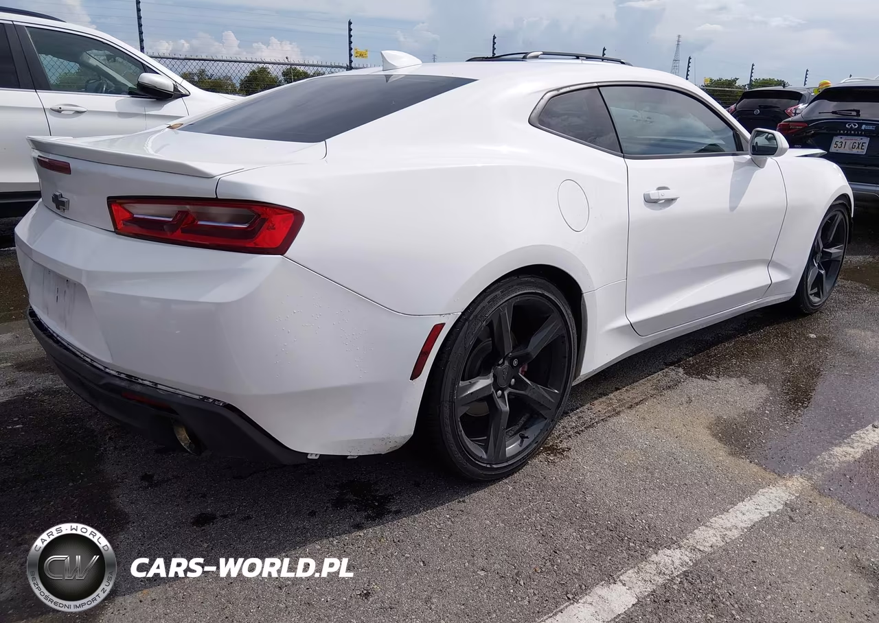 2017 Chevrolet Camaro 1Lt VIN:1G1FB1RS8H0214897 - 4