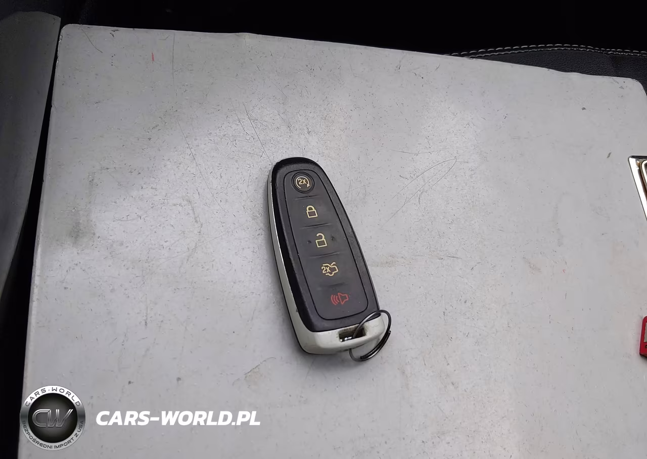 2014 Ford Focus Titanium VIN:1FADP3J29EL342136 - 11