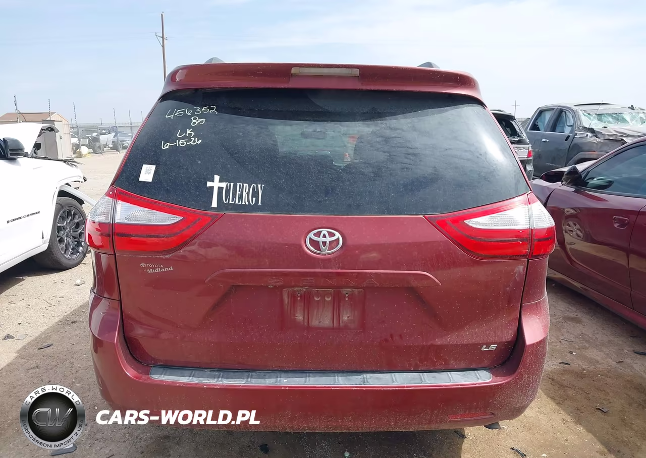 2015 Toyota Sienna Le 8 Passenger VIN:5TDKK3DC8FS592777 - 16