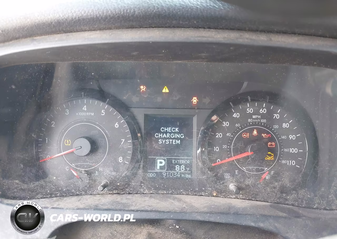 2015 Toyota Sienna Le 8 Passenger VIN:5TDKK3DC8FS592777 - 7