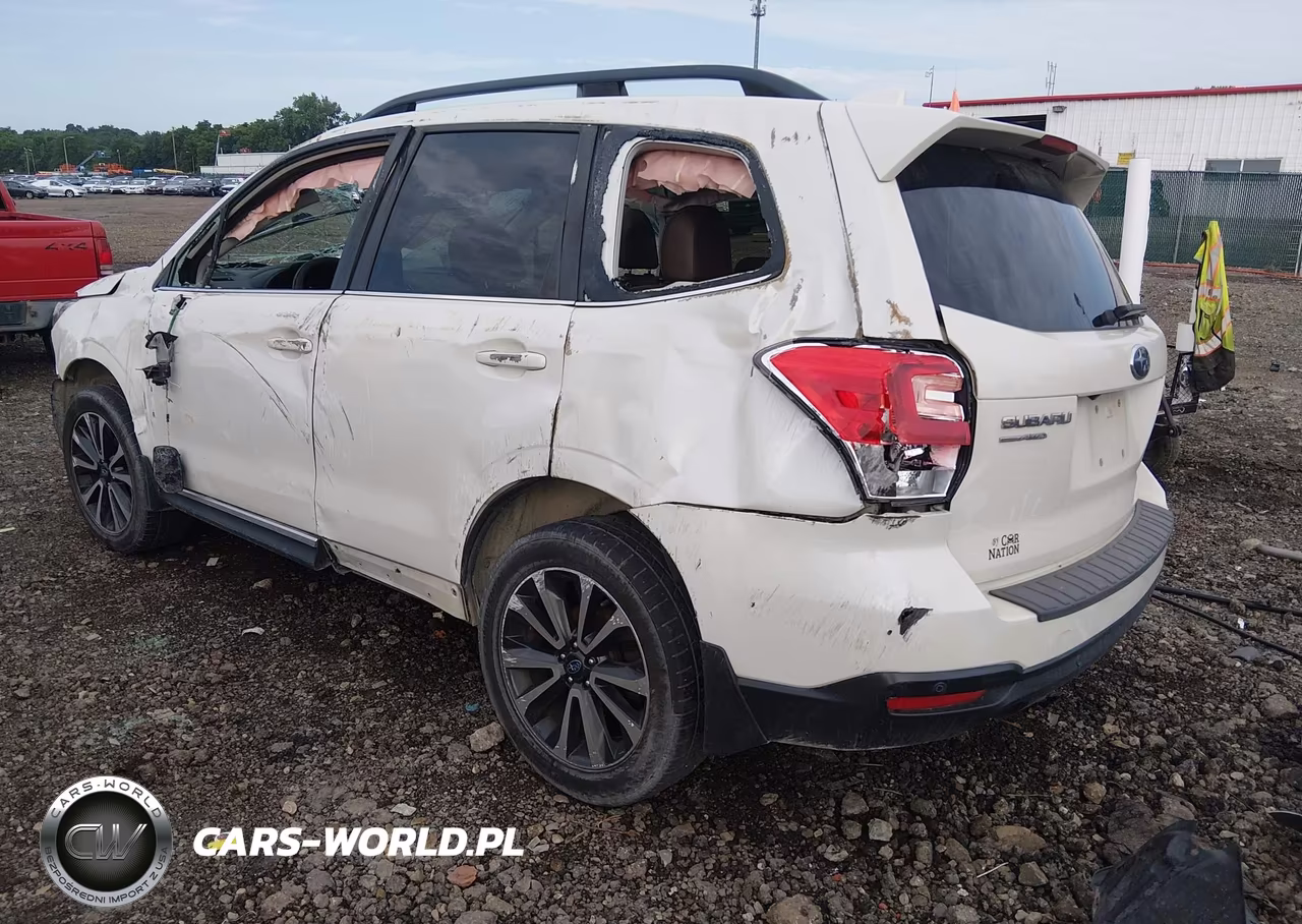 2017 Subaru Forester 2.0Xt Touring VIN:JF2SJGWC9HH488086 - 3