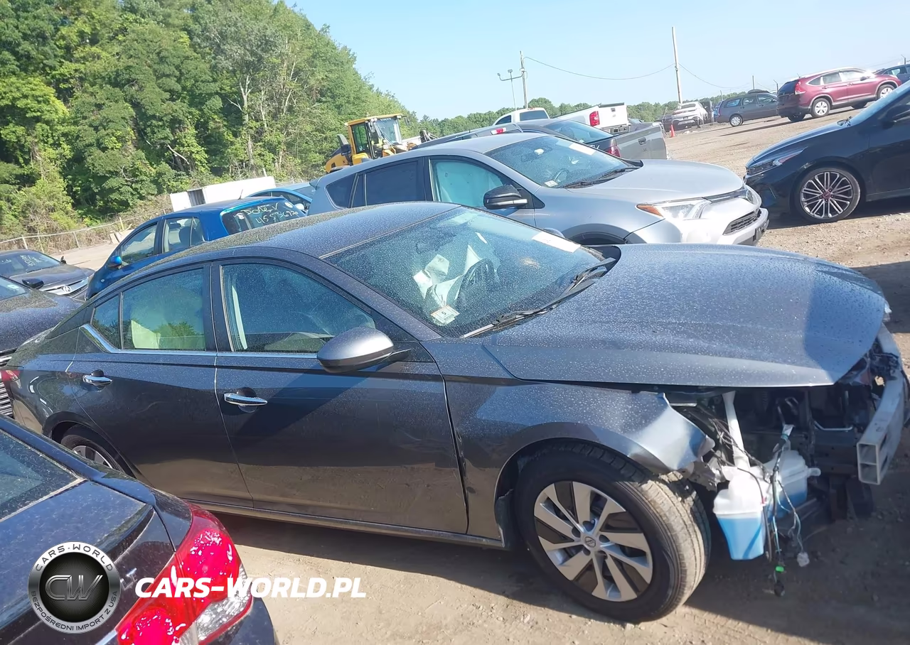 2020 Nissan Altima 2.5 S VIN:1N4BL4BV9LC191880 - 13