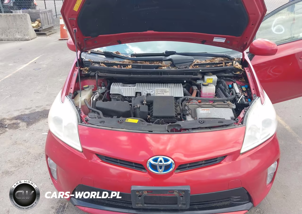 2012 Toyota Prius Three VIN:JTDKN3DU8C1535391 - 10