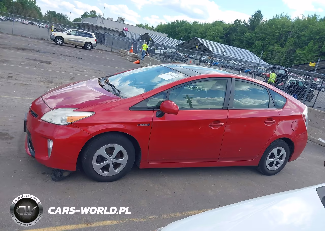2012 Toyota Prius Three VIN:JTDKN3DU8C1535391 - 14