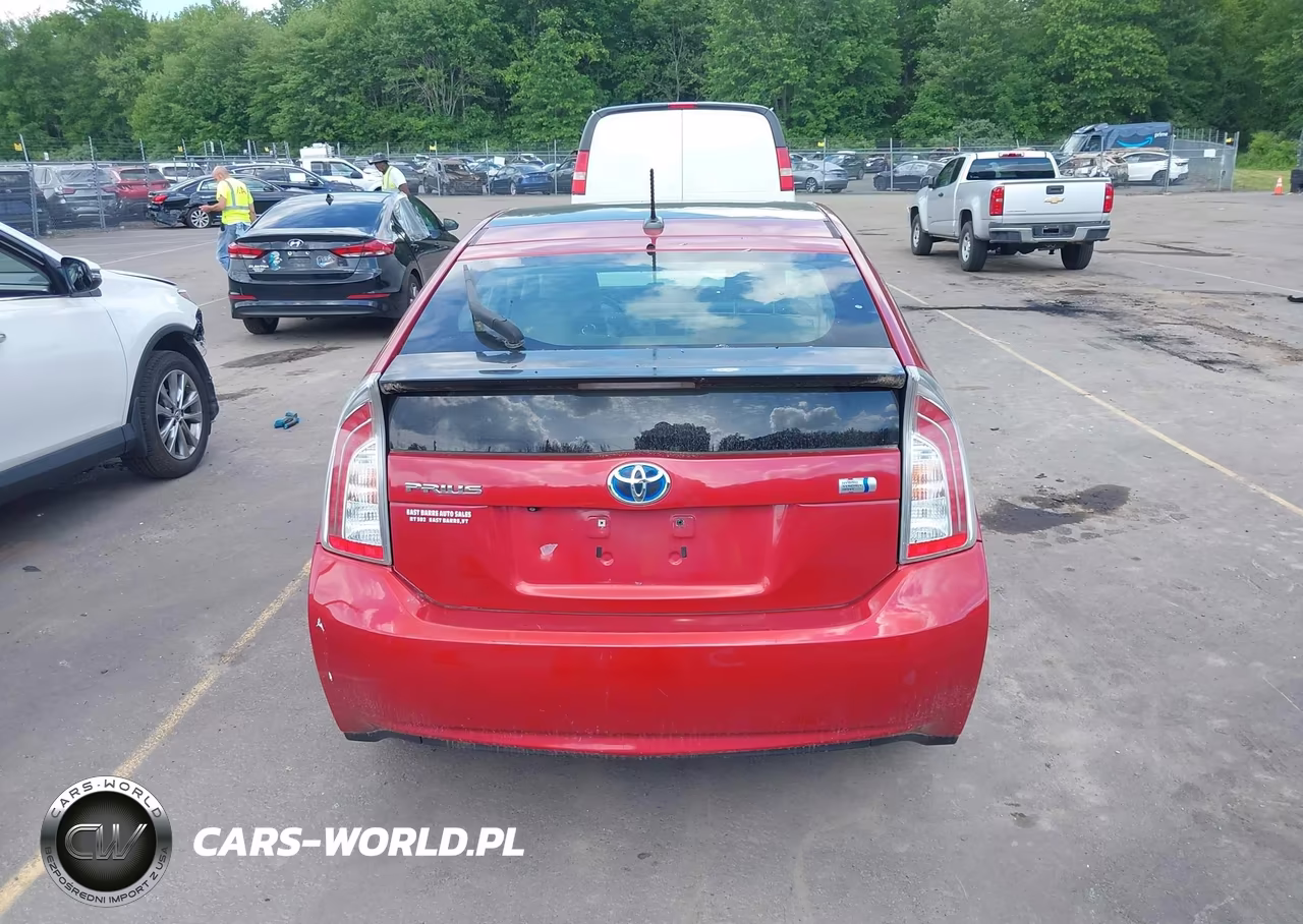 2012 Toyota Prius Three VIN:JTDKN3DU8C1535391 - 16