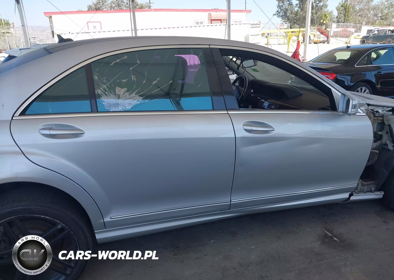 2012 Mercedes-Benz S 550 VIN:WDDNG7DB1CA465199 - 12