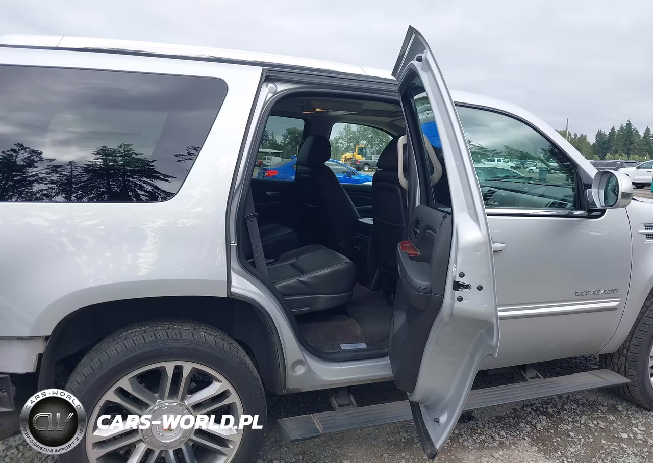 2013 Cadillac Escalade Premium VIN:1GYS4CEF8DR378705 - 8