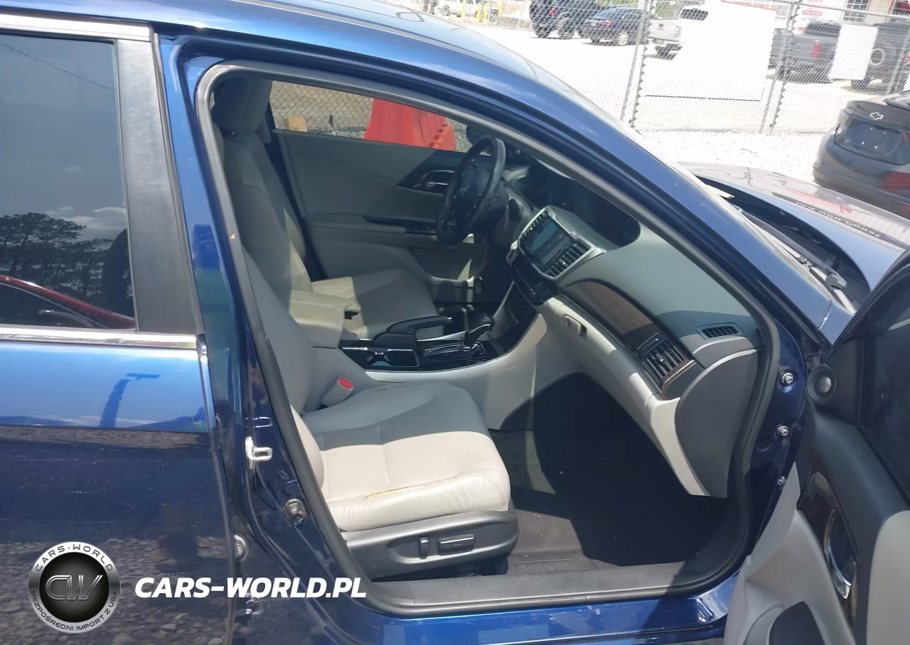 2017 Honda Accord Ex-L VIN:1HGCR2F8XHA155125 - 5