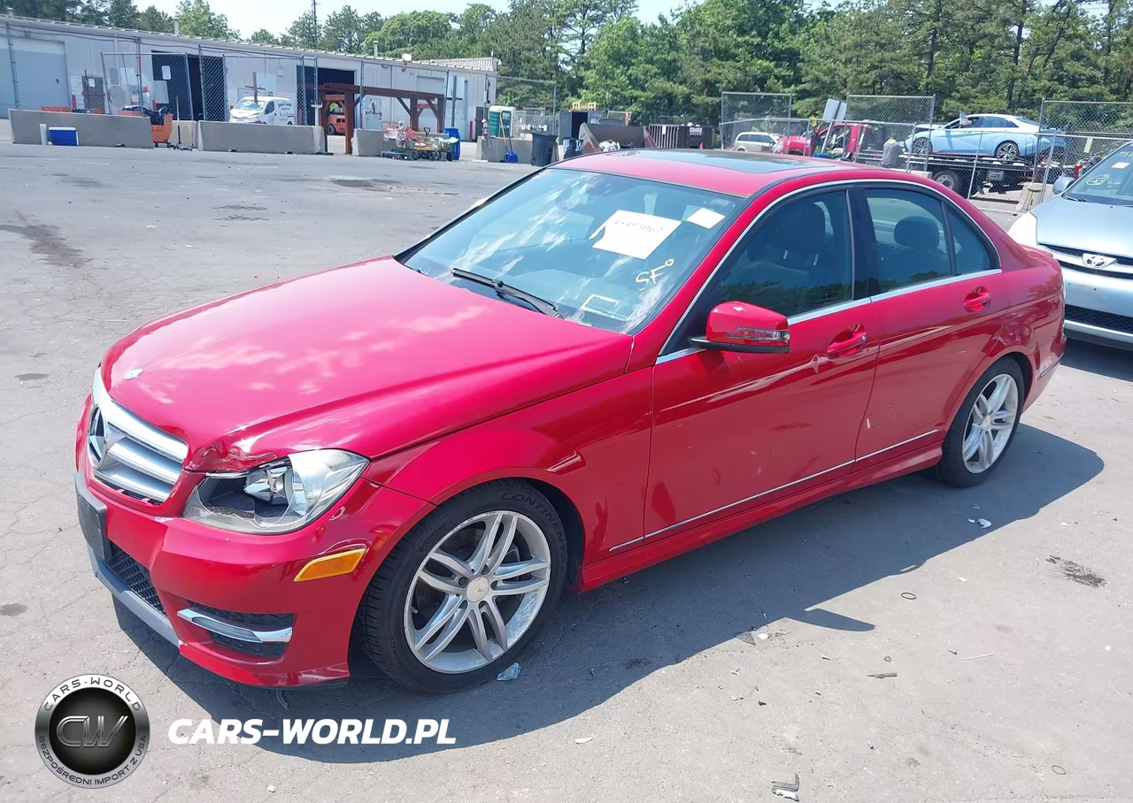 2013 Mercedes-Benz C 250 Sport VIN:WDDGF4HBXDA787099 - 2