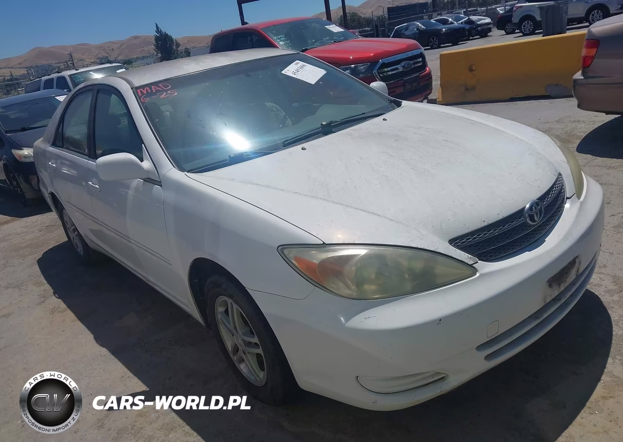 2002 Toyota Camry Le – zdjęcie 1 z 11