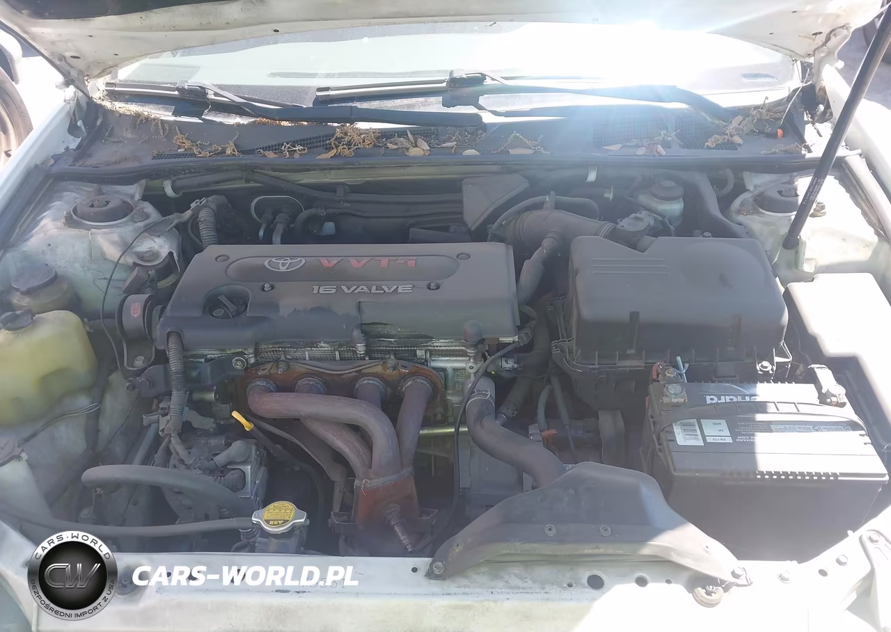 2002 Toyota Camry Le VIN:JTDBE32K820024107 - 10