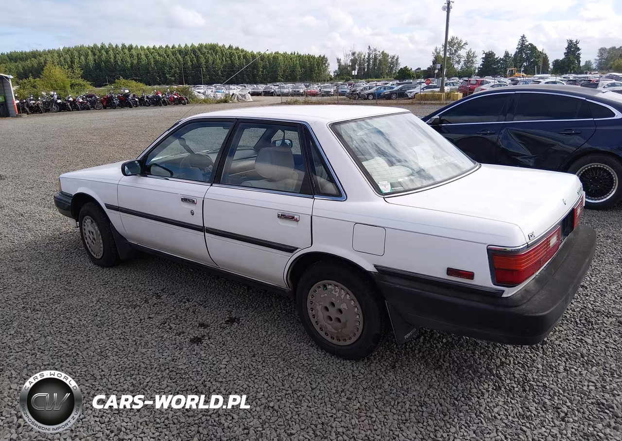 1990 Toyota Camry Dlx VIN:4T1SV21E9LU120131 - 3