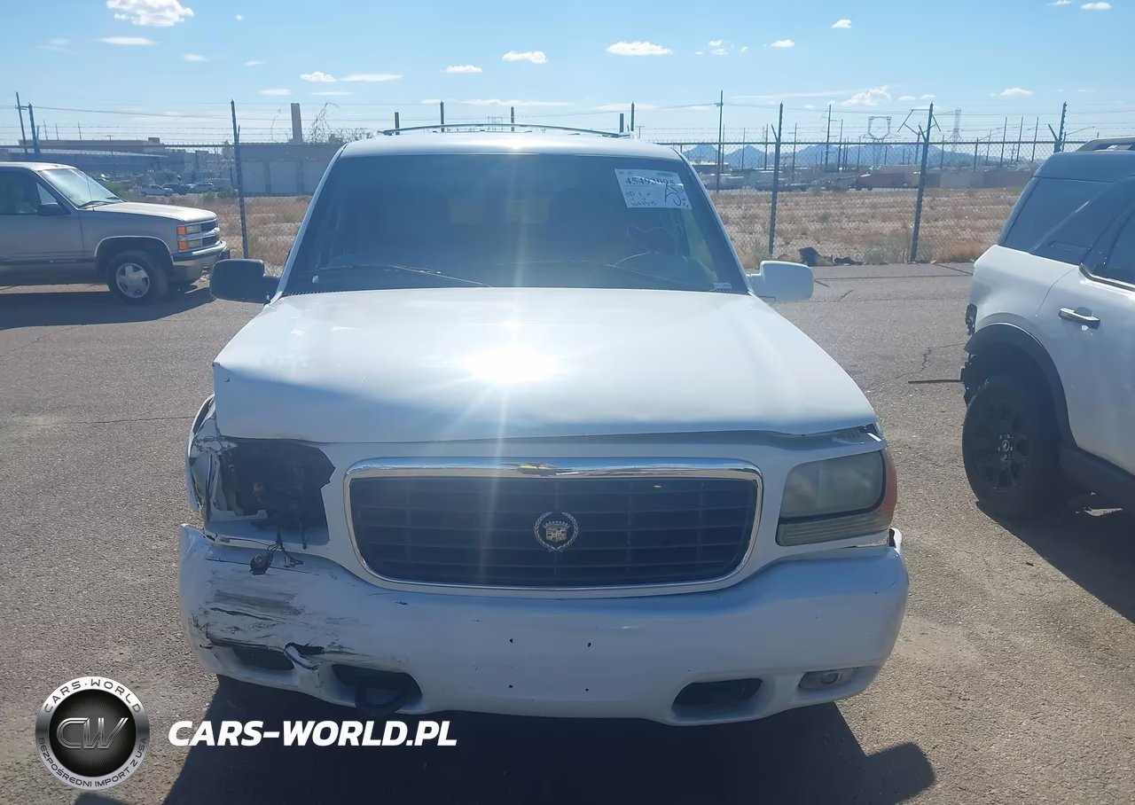 2000 Cadillac Escalade Standard VIN:1GYEK63R8YR221599 - 13